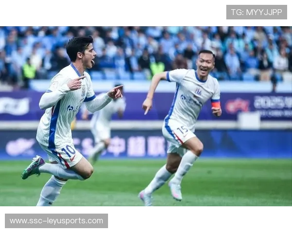 上海申花拉唐远射建功,球队豪取三连胜 上海申花拉唐远射建功,球队豪取三连胜