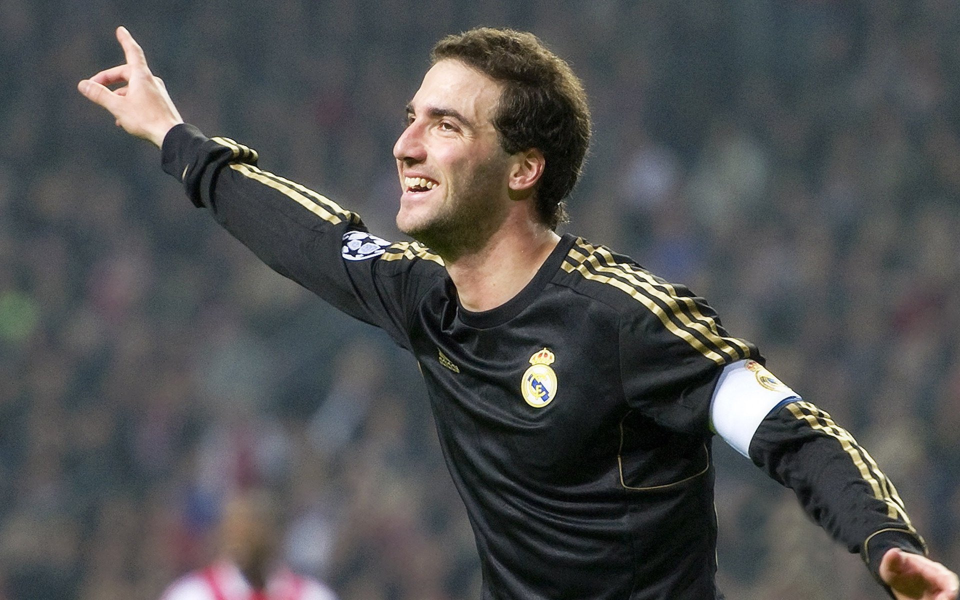 乐鱼体育平台官网-《Valorant》“天启者”英雄全新上线，战局变天！